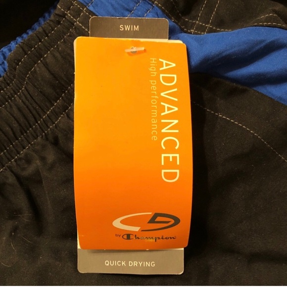 2 Pairs of Men’s Swim/Board Shorts Size: XXL - Picture 10 of 15